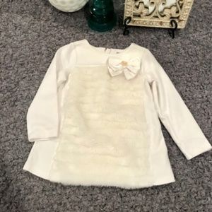 Tahari Girls White Faux Fur Dress w/Bow in Sz: 2T